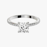 클래식 쿠션 화이트 골드 파베 링